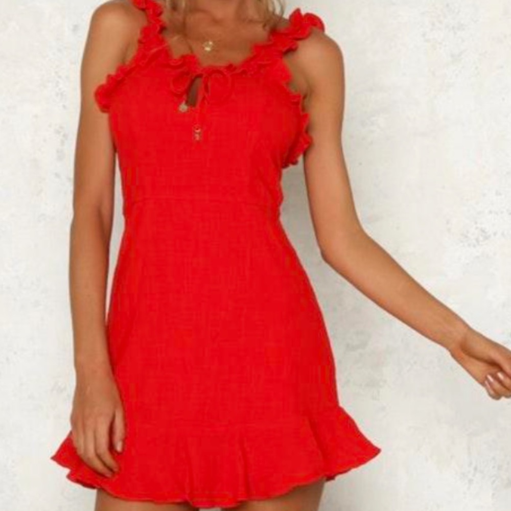 summer dress/ White fox red ruffle